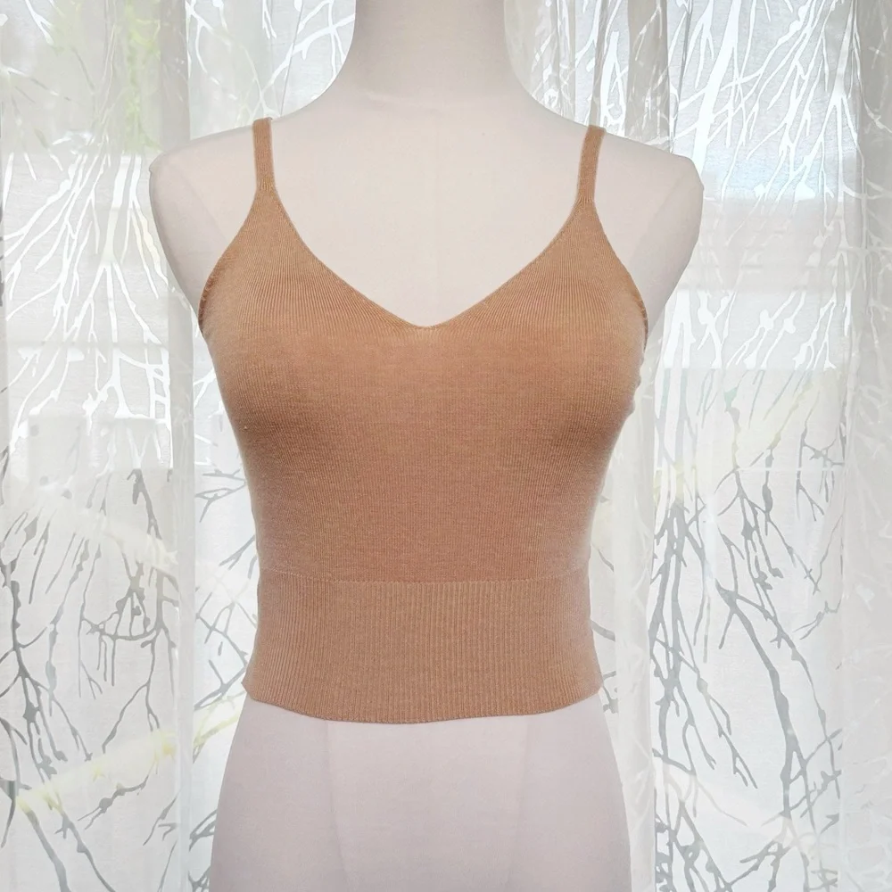 REFORMATION TAN KNIT SPAGHETTI STRAP V-NECK CROP TOP - Picture 1 of 7